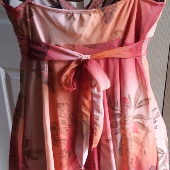 Top - Picture 5 of 8